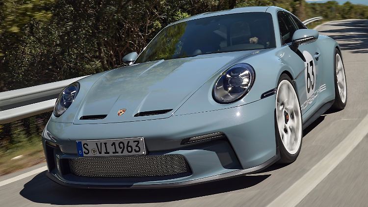 Porsche bringt das Sondermodell 911 S/T raus.