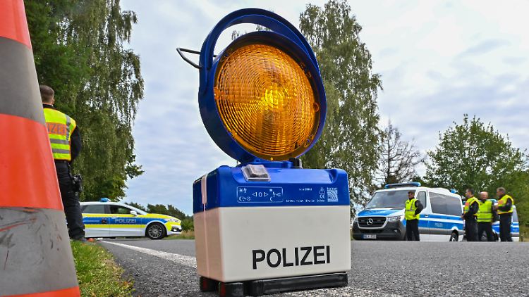 Die Bundespolizei soll "auf der Grenzlinie" kontrollieren.