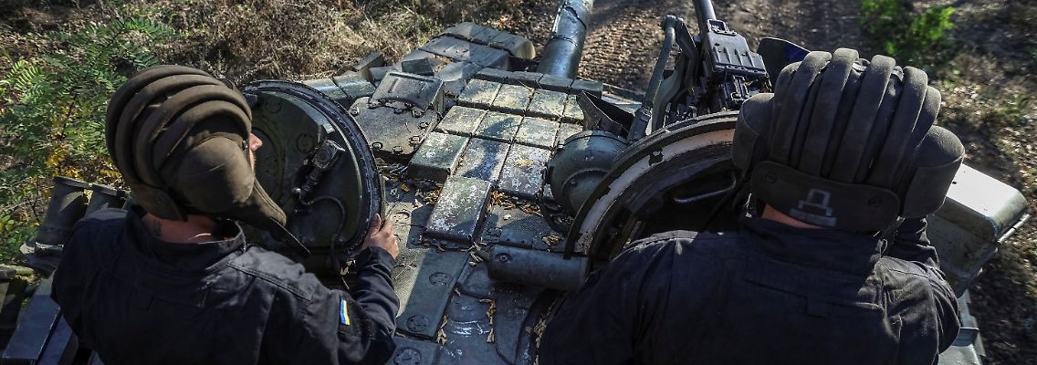 2023-09-28T171854Z_84375457_RC2HH3A22DT3_RTRMADP_3_UKRAINE-CRISIS-DONETSK-REGION.JPG