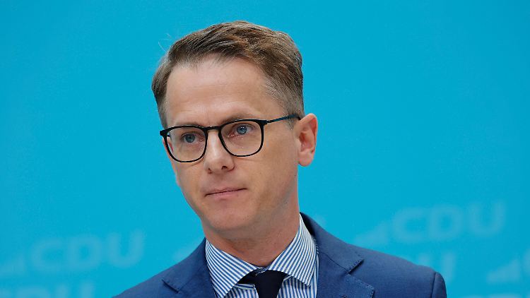 Laut Linnemann komme seine Idee bei der älteren Generation gut an. Aus welchem Milieu die Stimmen stammen, sagt er jedoch nicht.