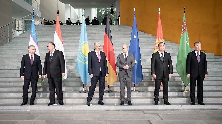 Das Treffen mit Scholz war das erste Gipfeltreffen der fünf Länder mit der Regierung eines EU-Staates. 