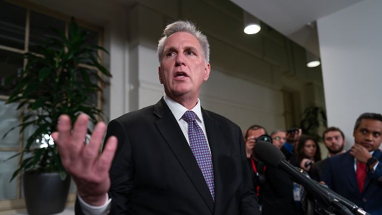 McCarthy muss inzwischen vor allem seine eigenen Leute überzeugen.