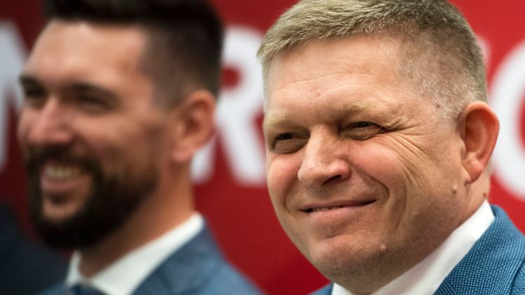 Der populistische Ex-Regierungschef der Slowakei, Robert Fico gewinnt die Wahl.