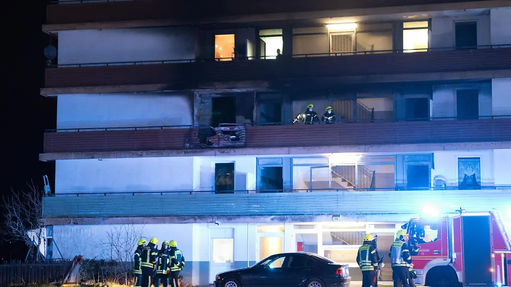 Brand-in-Hochhaus-in-Moenchengladbach