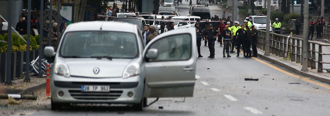 2023-10-01T074943Z_1399240955_RC2JJ3ACODN6_RTRMADP_3_TURKEY-BLAST-ANKARA.JPG