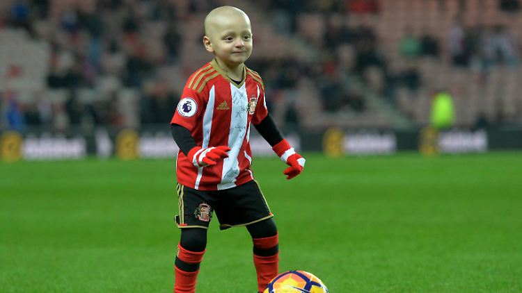 Bradley Lowery im Jahr 2016 im Trikot seines Lieblingsvereins.