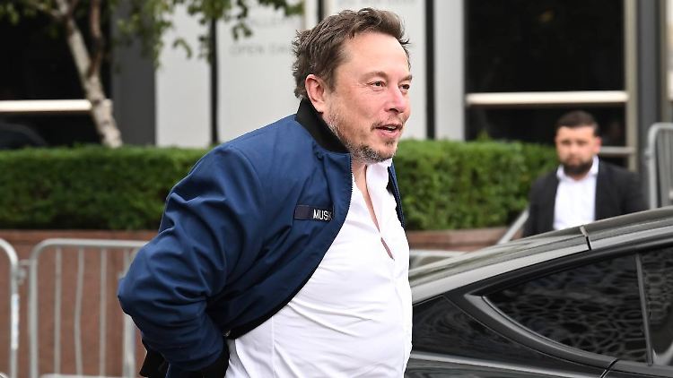 Nutzt seine Internetplattform X zunehmend für politische Botschaften: Elon Musk.