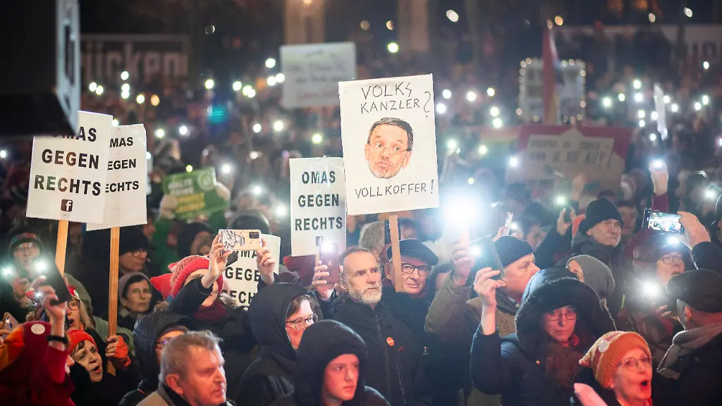 57f7865034e1478d6c141910e5a82410