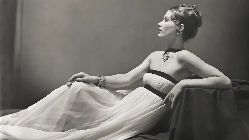 7-George-Hoyningen-Huene-Lisa-Fonssagrives-Penn-Paris-1938-copyright-George-Hoyningen-Huene-Estate-Archives-Kopie