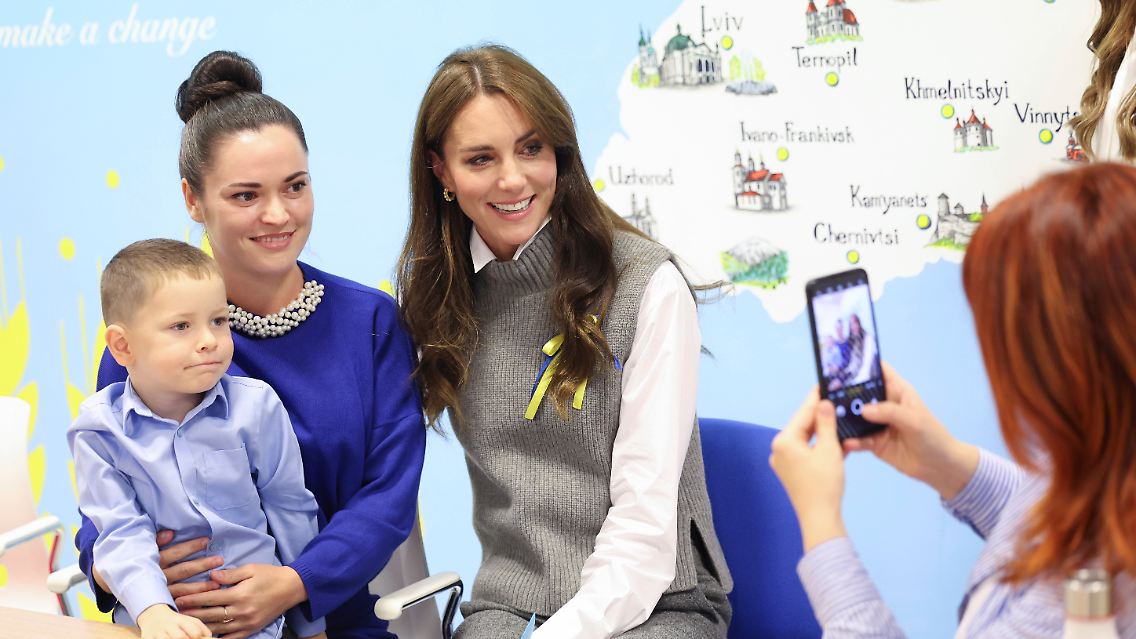 Prinzessin Kate besuchte ukrainische Flüchtlinge in der Stadt Bracknell.