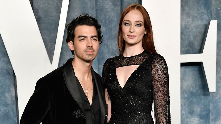 Joe Jonas und Sophie Turner haben offenbar eine Einigung im Streit ums Sorgerecht erzielt.