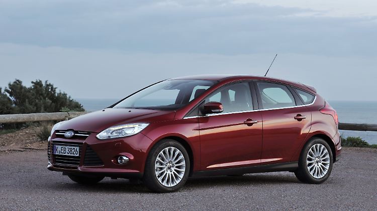 Ford_Focus_25011101.jpg