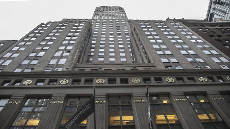 Mit seinem Geschäftsgebäude 40 Wall Street steht Trump mit 118 Millionen Dollar in der Kreide. Unangenehm für ihn: Hier werden Kredite bereits im Juli 2025 fällig. 