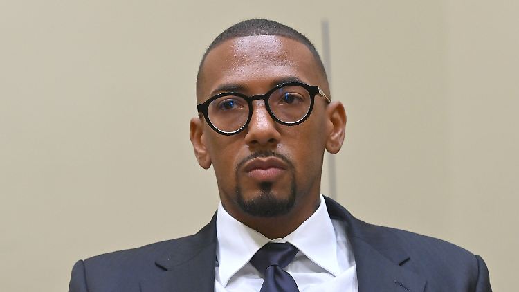 Jérôme Boateng läuft doch nicht in nächster Zeit für den FC Bayern auf.