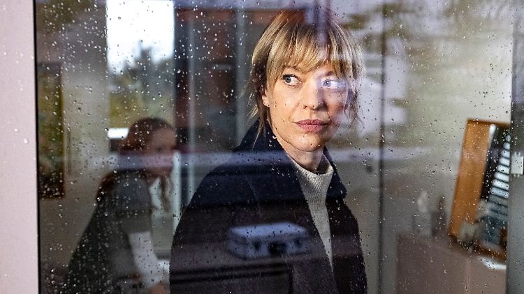 Muss gehen, wenn sie am besten ist: Heike Makatsch als Kommissarin Berlinger in "Aus dem Dunkel".