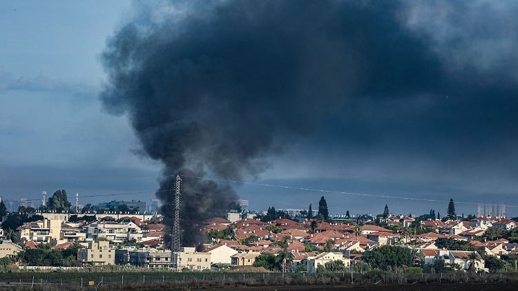 Großangriff auf Israel: Wer in den kommenden Tagen eine Pauschalreise mit einem Veranstalter nach Israel gebucht hat, kann sie kostenfrei stornieren.