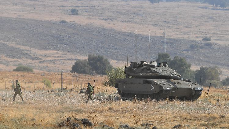 Die israelische Armee kämpft laut eigenen Angaben im Norden des Landes gegen Eindringlinge.
