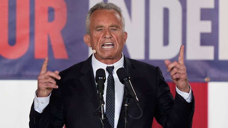 Derzeit ist Robert F. Kennedy Jr. vor allem für wirre Verschwörungserzählungen bekannt.