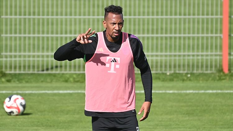 Auf dem Trainingsplatz des FC Bayern ist Boateng weiterhin willkommen.