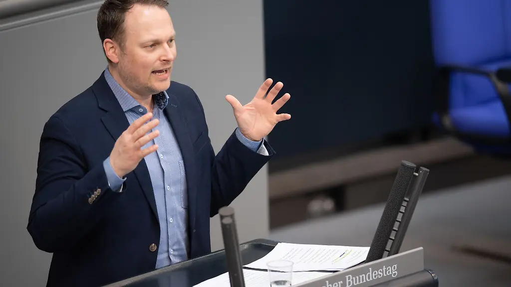 Die-AfD-wolle-Forschungsfeldern-die-ihnen-missfallen-die-finanzielle-Grundlage-entziehen-so-Kai-Gehring-Gruene