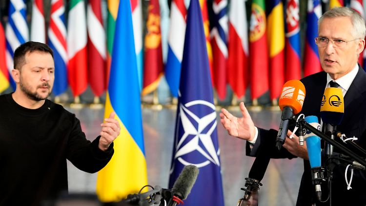 Präsident Selenskyj fordert vor dem beginnenden Winter weitere Waffen für sein Land. Wichtige Verbündete reagieren bereits.