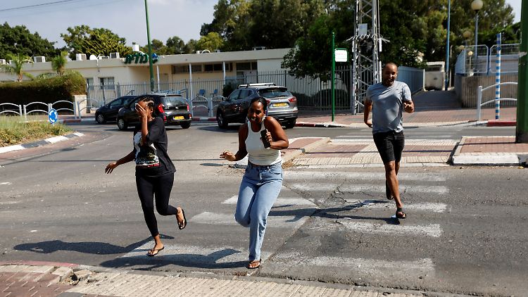 Noch immer warnen Sirenen vor neuen Angriffen, wie hier in Ashkelon.
