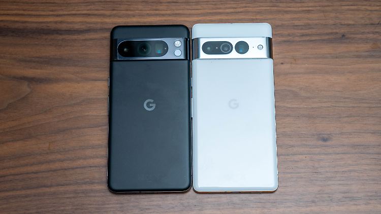 Nicht so schön: Wie beim Vorgänger hat auch der glänzende Stahl um die Kameras des Pixel 8 Pro schnell feine Kratzer.