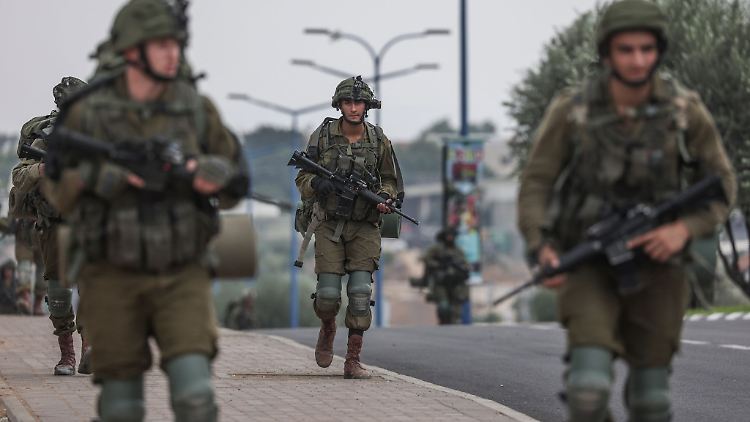 Jeder Bodeneinsatz israelischer Soldaten im dicht besiedelten Gazastreifen gilt als extrem riskant.
