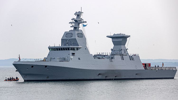 Schon vor dem Terrorangriff belieferte Deutschland Israels Armee: ein Tarnkappen-Schiff für die israelische Marine.