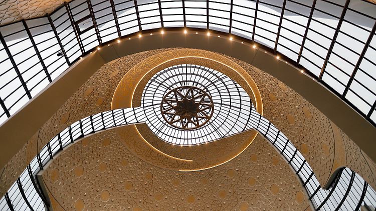 Blick in die Ditib-Zentralmoschee in Köln-Ehrenfeld. 