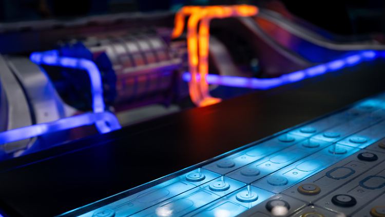Der Akku ist das Herzstück jedes Elektroautos. Kurze Ladezeiten und lange Haltbarkeit stehen auf der Wunschliste der Kundschaft oft weit oben.