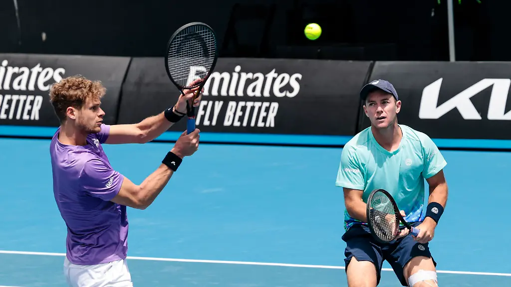 2f18fc0ce0720fa92ebae09570ad777a