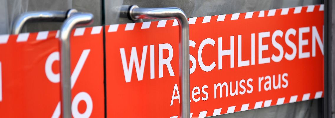 "Wir schliessen. Alles muss raus": Bei den Firmenpleiten in Deutschland zeigt der Trend weiter nach oben.