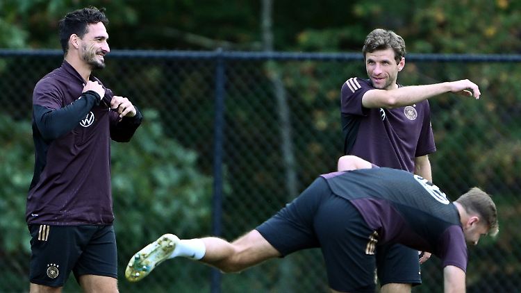 Die Rückkehr der alten Männer: Mats Hummels und Thomas Müller spielen beim DFB wieder zusammen.