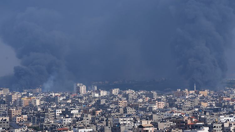 Die israelische Luftwaffe bombardiert den Gazastreifen seit einer Woche.