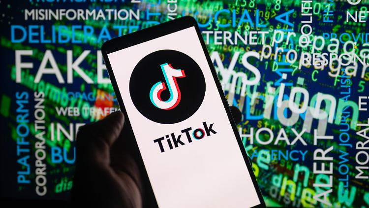 Tiktok hat auch seine Teams zur Suche nach verbotenen Inhalten verstärkt. 
