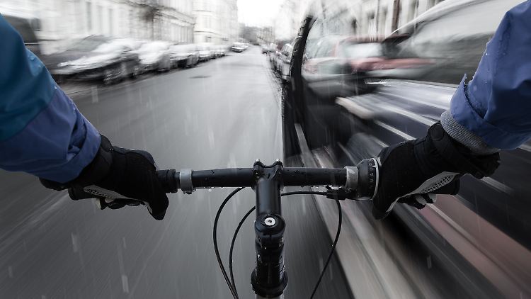 Regen, Nebel, Dunkelheit: In der kalten Jahreszeit ist Fahrradfahren oft kein Spaß.