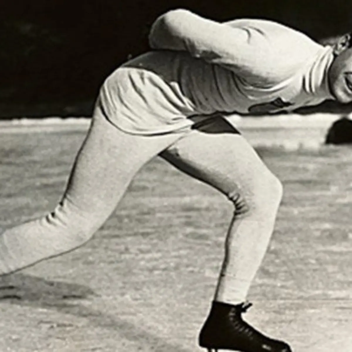 Charles-Charley-Jewtraw-posiert-nach-seinem-Sieg-bei-den-Olympischen-Winterspielen-1924