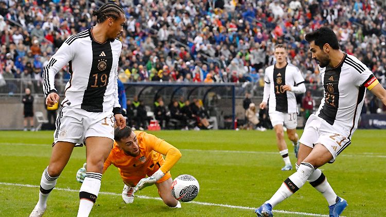 Kapitän İlkay Gündoğan trifft zum 1:1 gegen die USA.