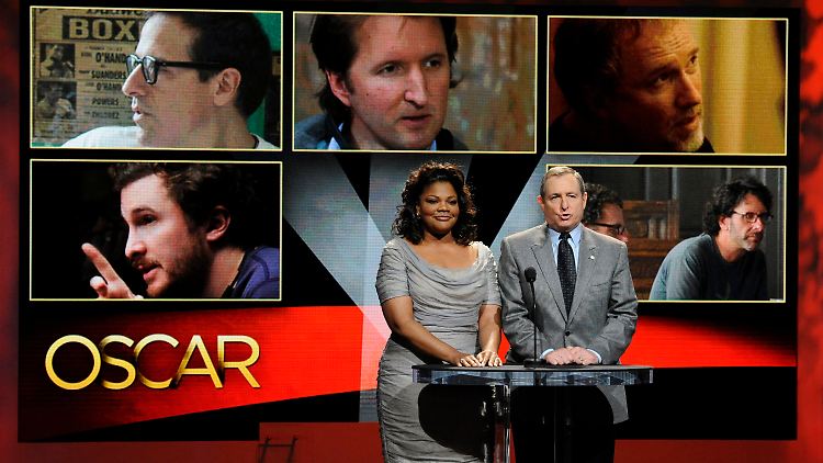 Schauspielerin Mo'Nique und Akademie-Präsident Tom Sherak verkünden die Nominierungen.