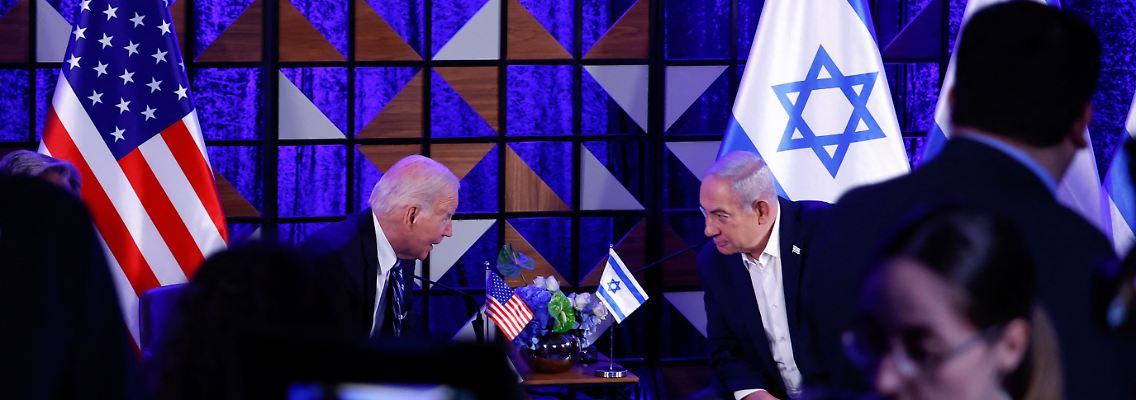 2023-10-18T095214Z_1712677000_RC2WU3AJO044_RTRMADP_3_ISRAEL-PALESTINIANS-BIDEN.JPG