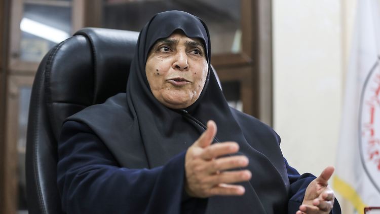Dschamila al-Schanti wurde 2021 als erste Frau ins Politbüro der Terrororganisation Hamas gewählt.