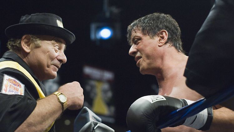 Immer an Rockys Seite und durch alle Härten des Kampfes: Schauspieler Burt Young neben Sylvester Stallone (v.l.).
