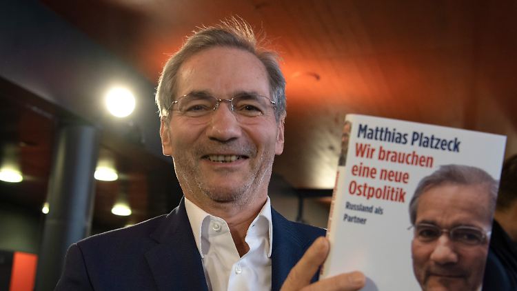 "Wir brauchen eine neue Ostpolitik" forderte Matthias Platzeck 2020 in einem Buch.