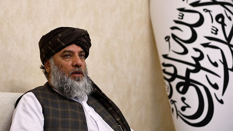 China sollte auch in Afghanistan investieren, meint der afghanische Handelsminister Haji Nooruddin Azizi. 
