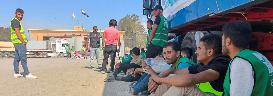 2023-10-17T162527Z_2137015342_RC2AU3A9JTTW_RTRMADP_3_ISRAEL-PALESTINIANS-EGYPT-AID-BORDER.JPG