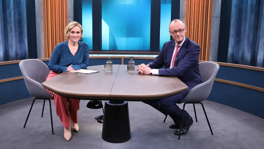 6100943e816277c20692d13b25b969d2