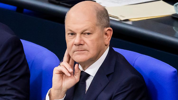 Asylsuchende sollen auch nach Meinung von Kanzler Scholz gemeinnützige Arbeit machen.