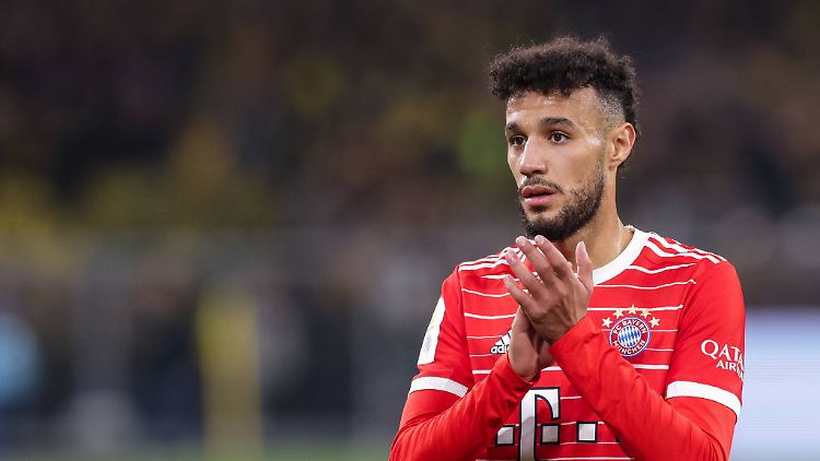 Noussair Mazraoui vom FC Bayern hatte bereits Gesprächsbereitschaft signalisiert.