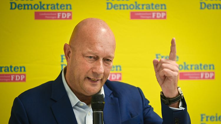 Kemmerich ließ sich mit AfD-Stimmen zum Ministerpräsidenten wählen, trat aber wenige Tage später wieder zurück.